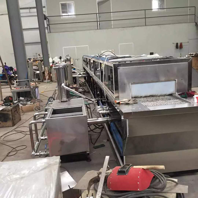 工業(yè)超聲波清洗機（粗清+精洗 、去污、除油、除銹、除蠟）支持非標(biāo)定做
工業(yè)超聲波清洗機